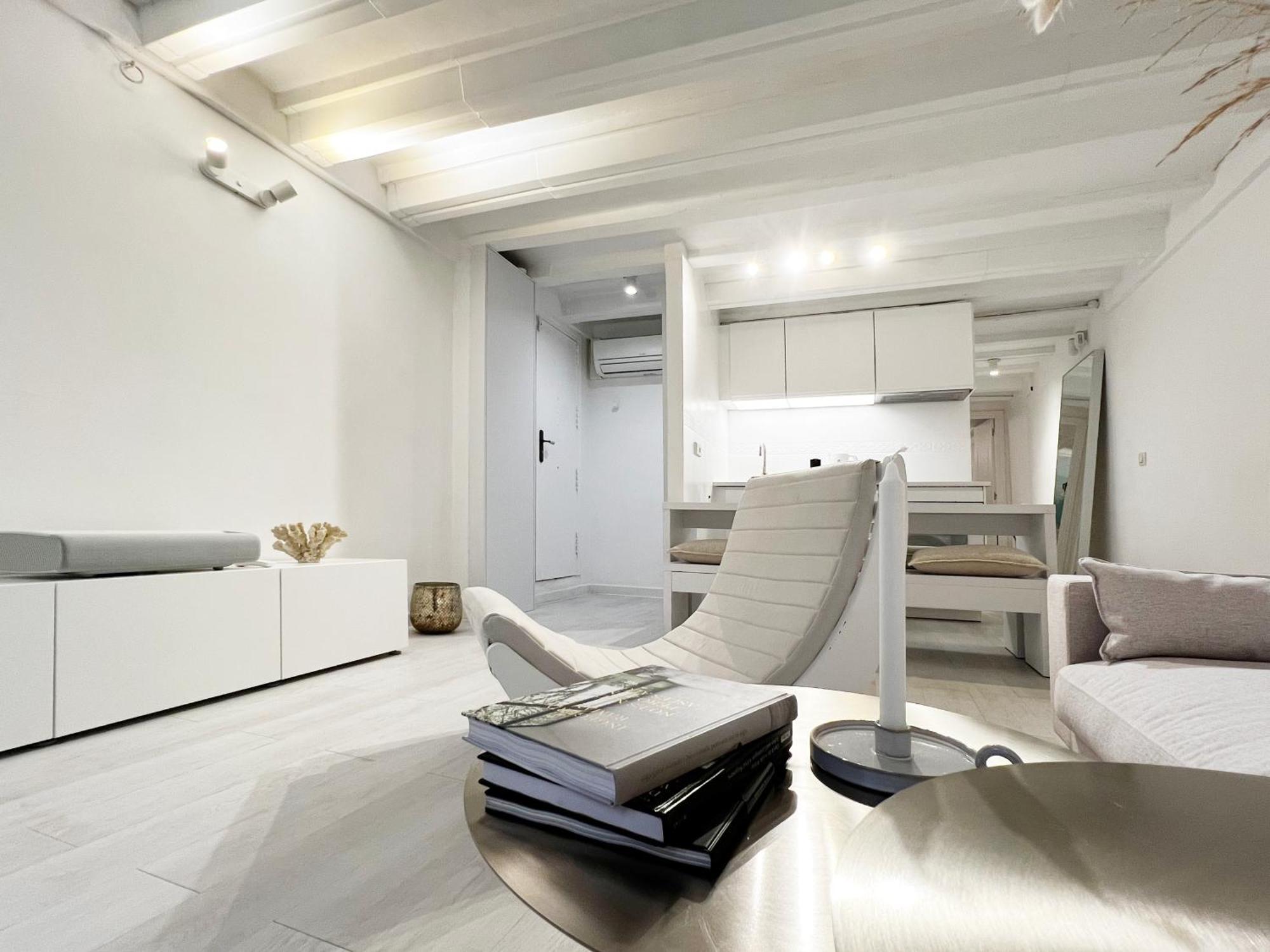 Apartment White Barcelona